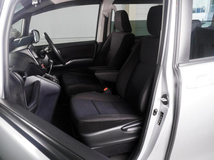 Toyota Voxy III (R80) Минеральные Воды  - изображение 11