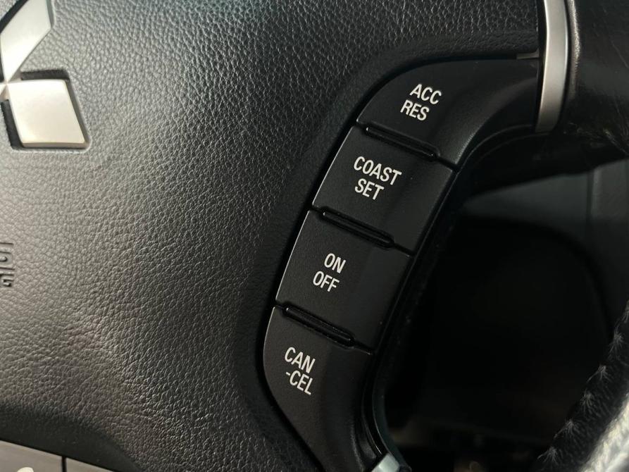 Mitsubishi Pajero IV Рестайлинг 1 Ростов-на-Дону  - изображение 10