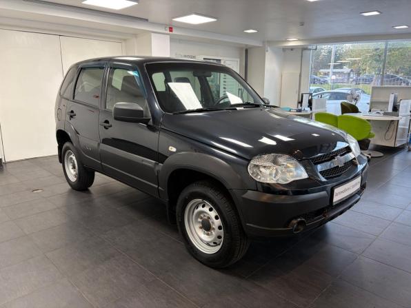 Chevrolet Niva I Рестайлинг с пробегом 2019 года, цена 696 000 рублей, 98568 км, внедорожник, Автокод Объявления