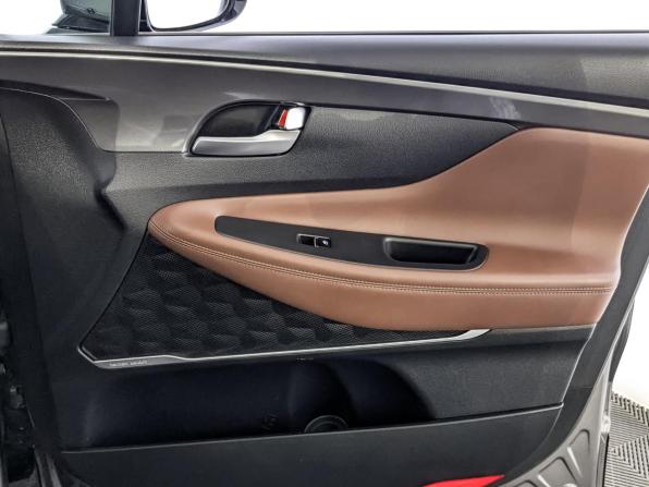 Hyundai Santa Fe IV Рестайлинг с пробегом 2022 года, цена 4 315 000 рублей, 51050 км, внедорожник, Автокод Объявления