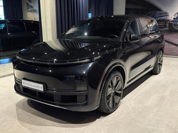 Li Auto (Lixiang) L9 I с пробегом 2024 года, цена 8 800 000 рублей, 31853 км, внедорожник, Автокод Объявления