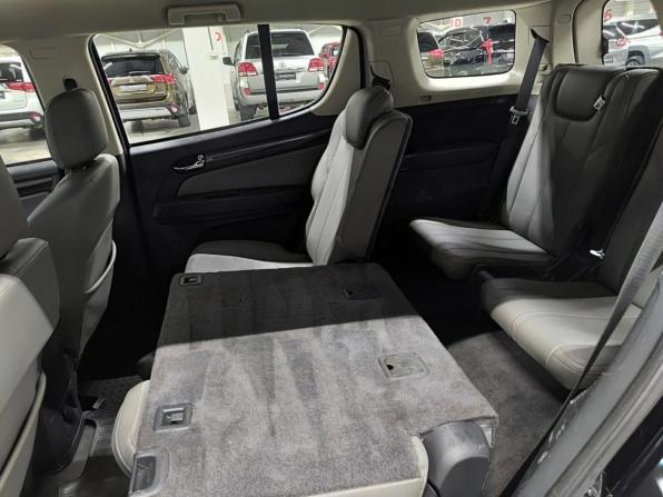 Chevrolet TrailBlazer II с пробегом 2013 года, цена 1 695 000 рублей, 97721 км, внедорожник, Автокод Объявления