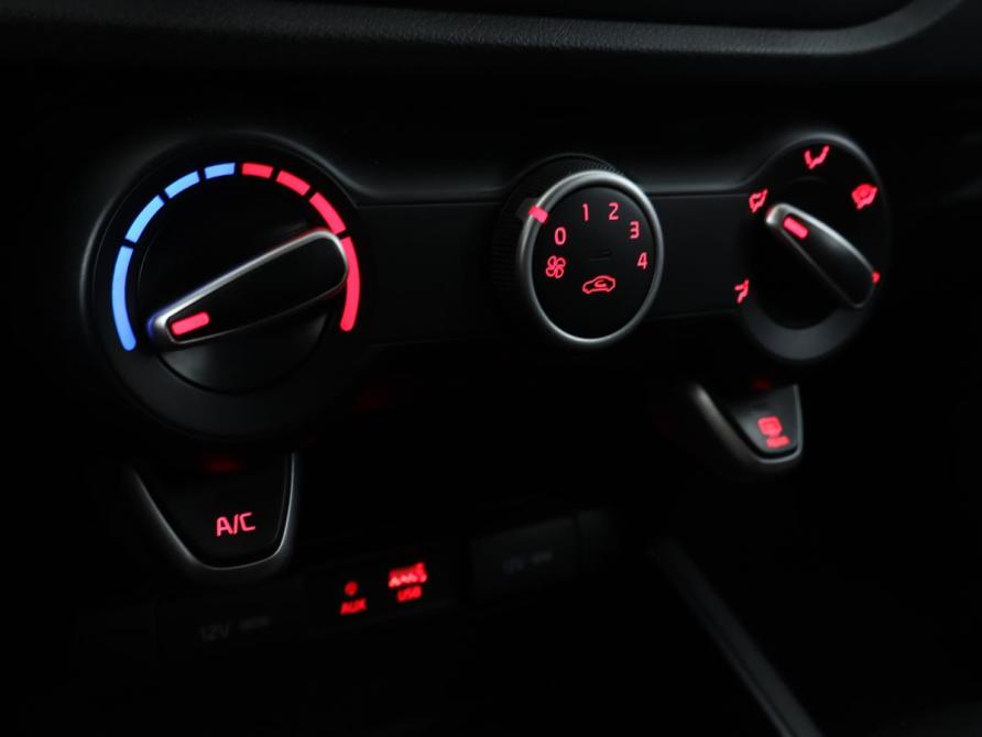 Kia Rio IV Москва  - изображение 14