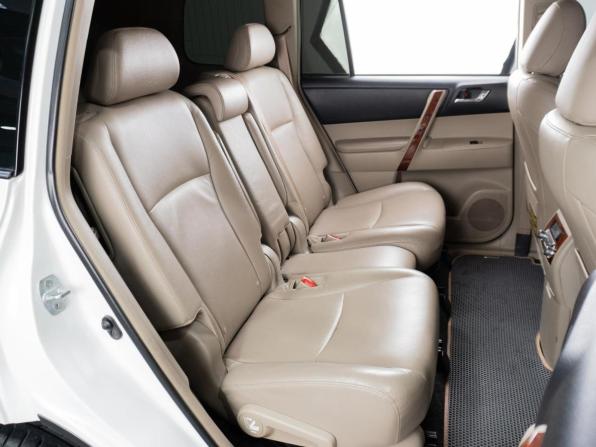 Toyota Highlander II (XU40) Рестайлинг с пробегом 2013 года, цена 2 199 000 рублей, 237455 км, внедорожник, Автокод Объявления