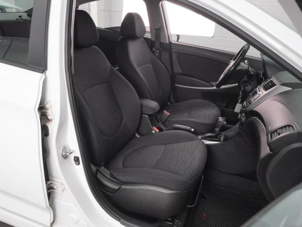 Hyundai Solaris I Рестайлинг с пробегом 2014 года, цена 999 000 рублей, 166215 км, седан, Автокод Объявления