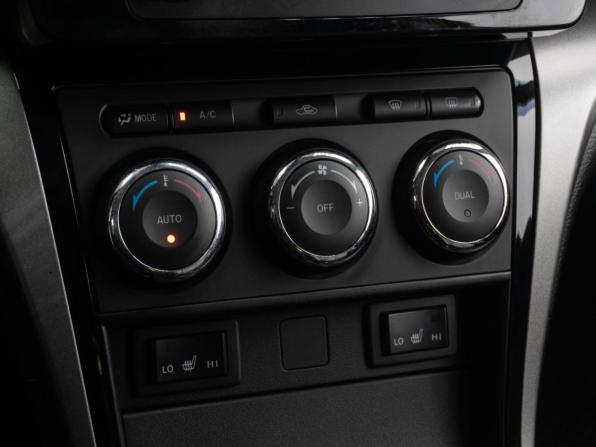 Mazda 6 II (GH) Рестайлинг с пробегом 2011 года, цена 984 000 рублей, 223825 км, лифтбек, Автокод Объявления