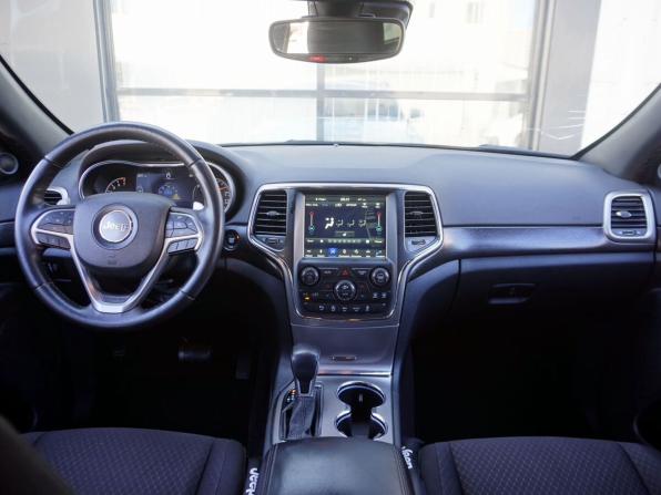 Jeep Grand Cherokee IV (WK2) Рестайлинг с пробегом 2018 года, цена 3 150 000 рублей, 160649 км, внедорожник, Автокод Объявления