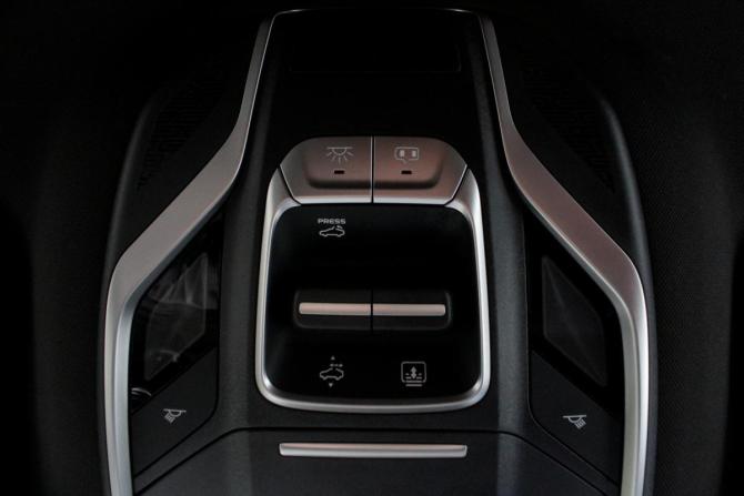 Geely Coolray I Рестайлинг с пробегом 2024 года, цена 2 170 000 рублей, 36179 км, внедорожник, Автокод Объявления