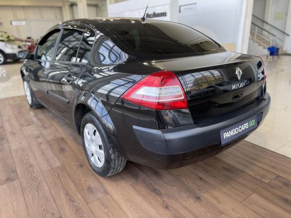 Renault Megane II Рестайлинг с пробегом 2008 года, цена 400 000 рублей, 293964 км, седан, Автокод Объявления