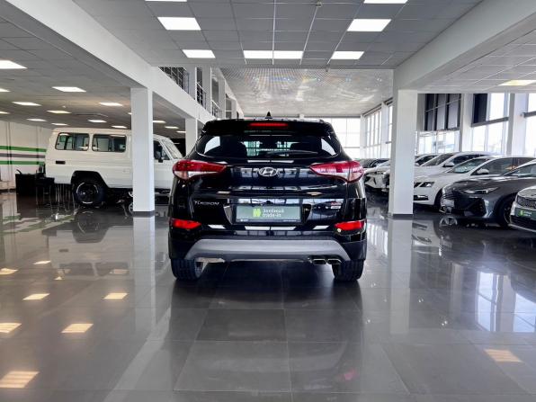 Hyundai Tucson III с пробегом 2016 года, цена 1 745 000 рублей, 154932 км, внедорожник, Автокод Объявления
