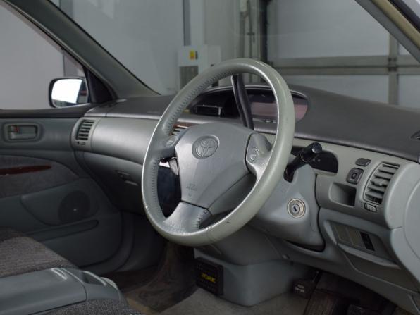 Toyota Vista V (V50) с пробегом 1998 года, цена 425 995 рублей, 299999 км, универсал, Автокод Объявления
