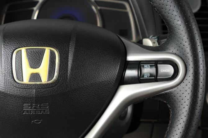 Honda Civic VIII с пробегом 2007 года, цена 729 000 рублей, 241300 км, купе, Автокод Объявления