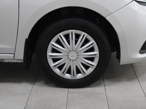 Renault Sandero II с пробегом 2016 года, цена 629 900 рублей, 300996 км, хэтчбек, Автокод Объявления