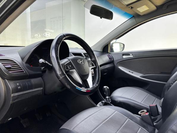 Hyundai Solaris I с пробегом 2013 года, цена 705 000 рублей, 139000 км, седан, Автокод Объявления