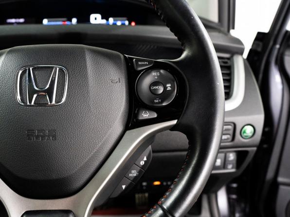Honda Jade I Рестайлинг с пробегом 2018 года, цена 1 970 000 рублей, 62243 км, компактвэн, Автокод Объявления