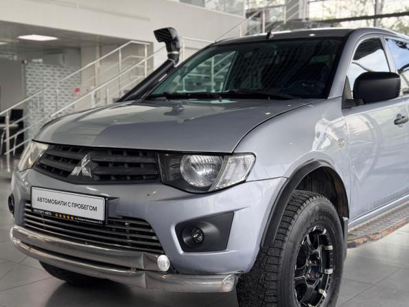 Mitsubishi L200 IV с пробегом 2013 года, цена 1 045 000 рублей, 280000 км, пикап, Автокод Объявления