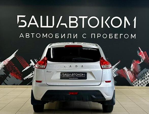 Lada (ВАЗ) XRAY I с пробегом 2018 года, цена 740 000 рублей, 116317 км, хэтчбек, Автокод Объявления