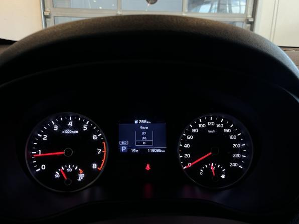 Kia Sportage IV Рестайлинг с пробегом 2021 года, цена 2 260 000 рублей, 119095 км, внедорожник, Автокод Объявления