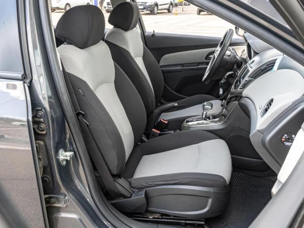 Chevrolet Cruze I Рестайлинг с пробегом 2014 года, цена 935 000 рублей, 193813 км, седан, Автокод Объявления