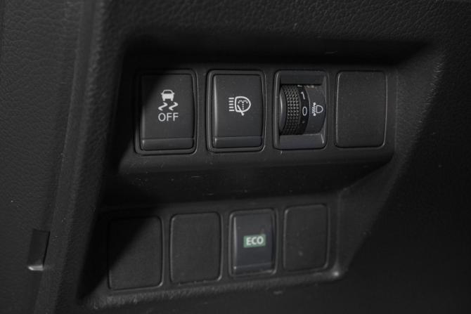 Nissan Qashqai II с пробегом 2014 года, цена 1 549 000 рублей, 185000 км, внедорожник, Автокод Объявления