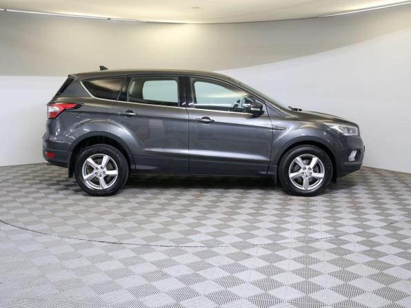 Ford Kuga II Рестайлинг с пробегом 2018 года, цена 1 780 000 рублей, 100000 км, внедорожник, Автокод Объявления