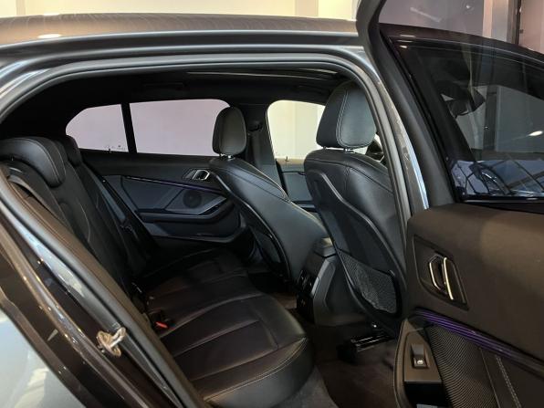 BMW 1 серии III (F40) с пробегом 2019 года, цена 2 420 000 рублей, 98719 км, хэтчбек, Автокод Объявления