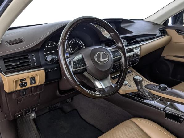 Lexus ES VI Рестайлинг с пробегом 2015 года, цена 3 400 000 рублей, 99407 км, седан, Автокод Объявления