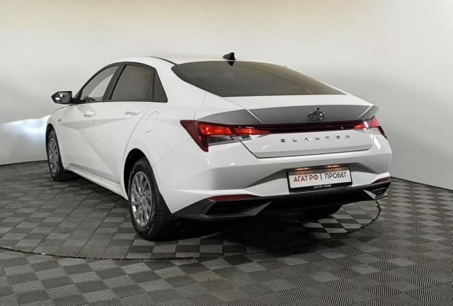 Hyundai Elantra VII (CN7) с пробегом 2021 года, цена 1 765 000 рублей, 43182 км, седан, Автокод Объявления