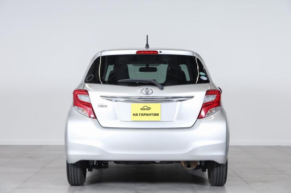 Toyota Vitz III (XP130) Рестайлинг Новосибирск  - изображение 6
