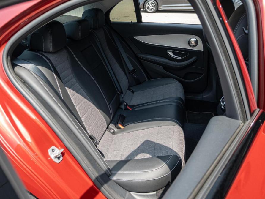 Mercedes-Benz E-Класс V (W213 S213 C238) Рестайлинг Краснодар  - изображение 7