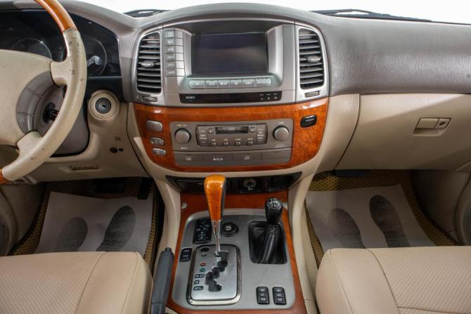 Lexus LX II Рестайлинг с пробегом 2003 года, цена 1 849 000 рублей, 279500 км, внедорожник, Автокод Объявления