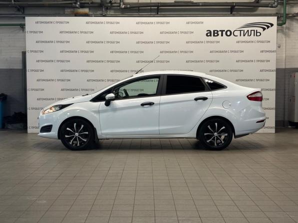 Ford Fiesta Mk6 Рестайлинг с пробегом 2016 года, цена 599 000 рублей, 92282 км, седан, Автокод Объявления