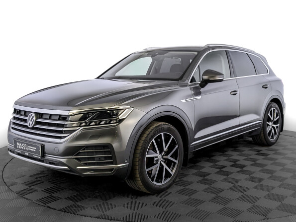 Купить Volkswagen Touareg 3 Дизель