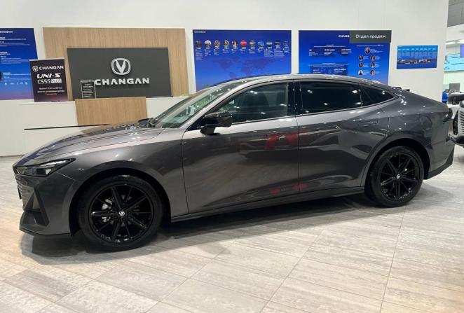 Новый Changan UNI-V I 2025 года, цена 3 429 900 рублей, лифтбек, Автокод Объявления