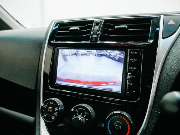 Toyota Ractis II с пробегом 2015 года, цена 849 000 рублей, 112267 км, хэтчбек, Автокод Объявления