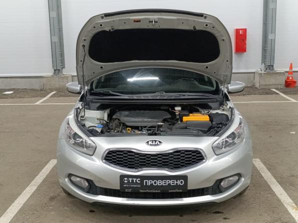 Kia Ceed II с пробегом 2013 года, цена 915 000 рублей, 210515 км, универсал, Автокод Объявления