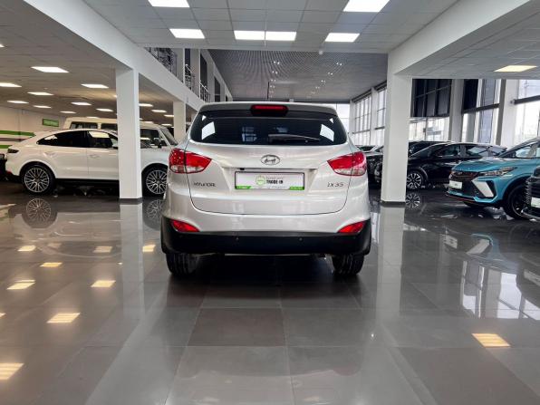 Hyundai ix35 I Рестайлинг с пробегом 2015 года, цена 1 295 000 рублей, 220592 км, внедорожник, Автокод Объявления