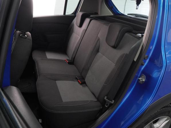 Renault Sandero II Рестайлинг с пробегом 2021 года, цена 1 347 000 рублей, 57778 км, хэтчбек, Автокод Объявления