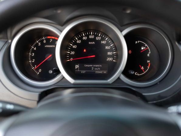 Suzuki Grand Vitara II Рестайлинг с пробегом 2010 года, цена 950 000 рублей, 153600 км, внедорожник, Автокод Объявления