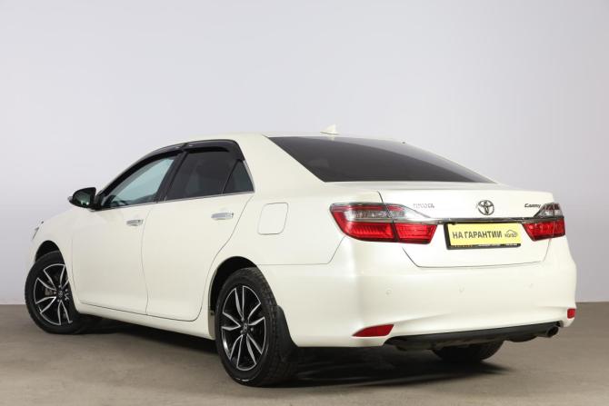 Toyota Camry VII (XV50) Рестайлинг с пробегом 2016 года, цена 1 999 000 рублей, 220000 км, седан, Автокод Объявления