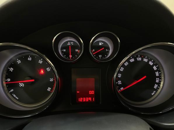 Opel Insignia I с пробегом 2011 года, цена 830 000 рублей, 123390 км, хэтчбек, Автокод Объявления