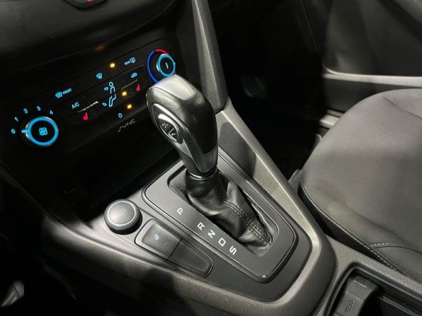 Ford Focus III Рестайлинг с пробегом 2017 года, цена 1 030 000 рублей, 105072 км, седан, Автокод Объявления