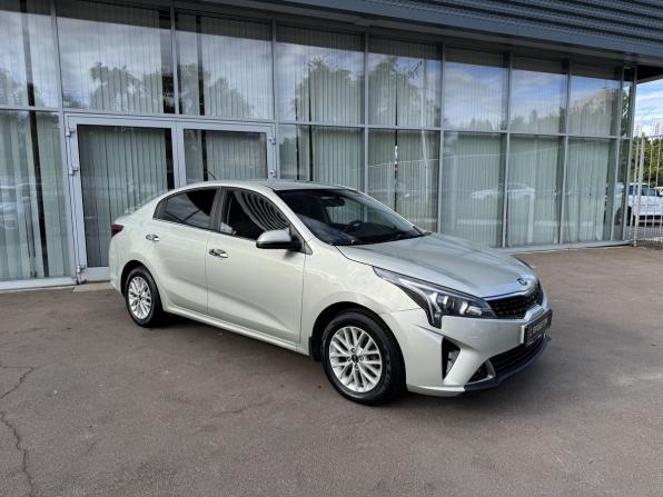 Kia Rio IV с пробегом 2020 года, цена 1 427 999 рублей, 122451 км, седан, Автокод Объявления