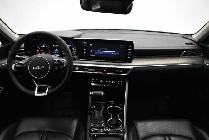 Kia K5 III с пробегом 2021 года, цена 2 245 000 рублей, 134007 км, седан, Автокод Объявления