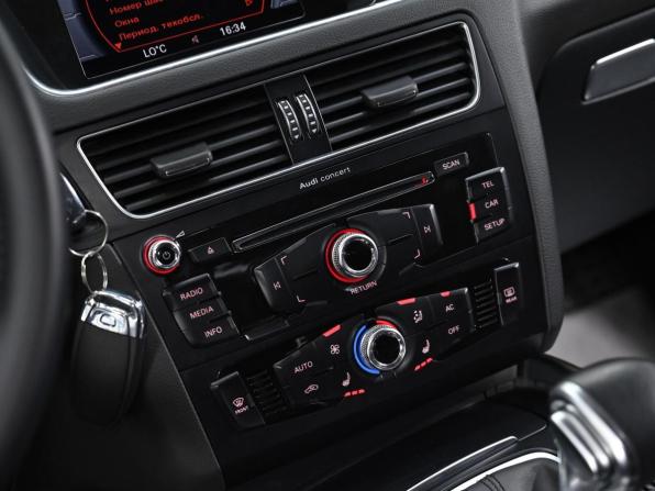 Audi Q5 I (8R) Рестайлинг с пробегом 2014 года, цена 1 549 000 рублей, 185000 км, внедорожник, Автокод Объявления