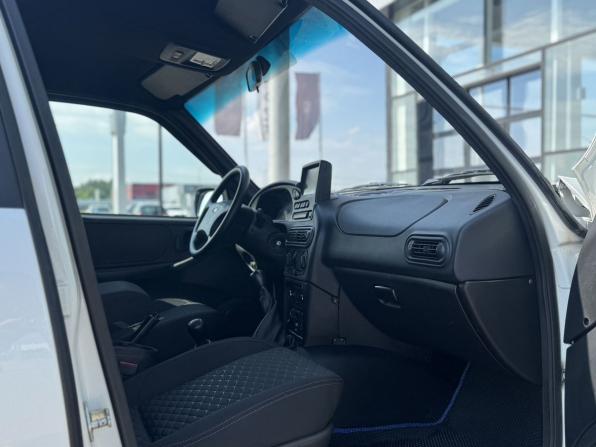 Lada (ВАЗ) Niva Travel I с пробегом 2023 года, цена 1 035 000 рублей, 34131 км, внедорожник, Автокод Объявления