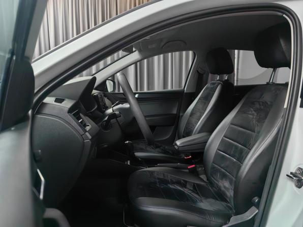 Skoda Rapid II с пробегом 2021 года, цена 1 592 000 рублей, 93454 км, лифтбек, Автокод Объявления