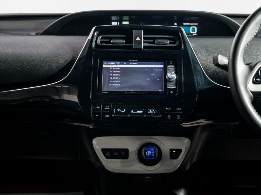 Toyota Prius IV (XW50) Чита  - изображение 11