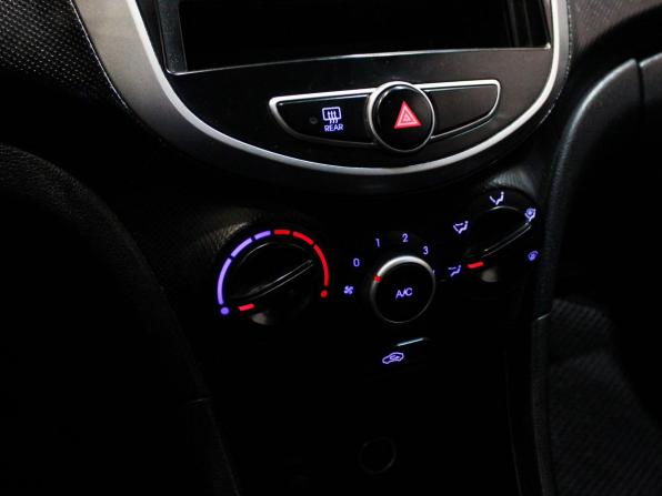 Hyundai Solaris I с пробегом 2014 года, цена 709 000 рублей, 147789 км, седан, Автокод Объявления
