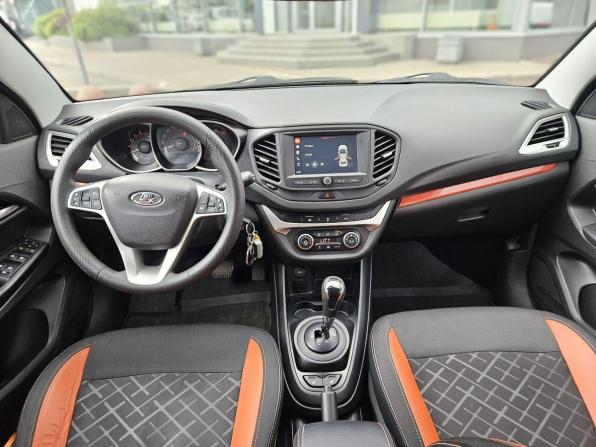 Lada (ВАЗ) Vesta I с пробегом 2018 года, цена 925 000 рублей, 121930 км, универсал, Автокод Объявления